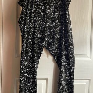 Old navy Black and White Polka Dot Women's leggings